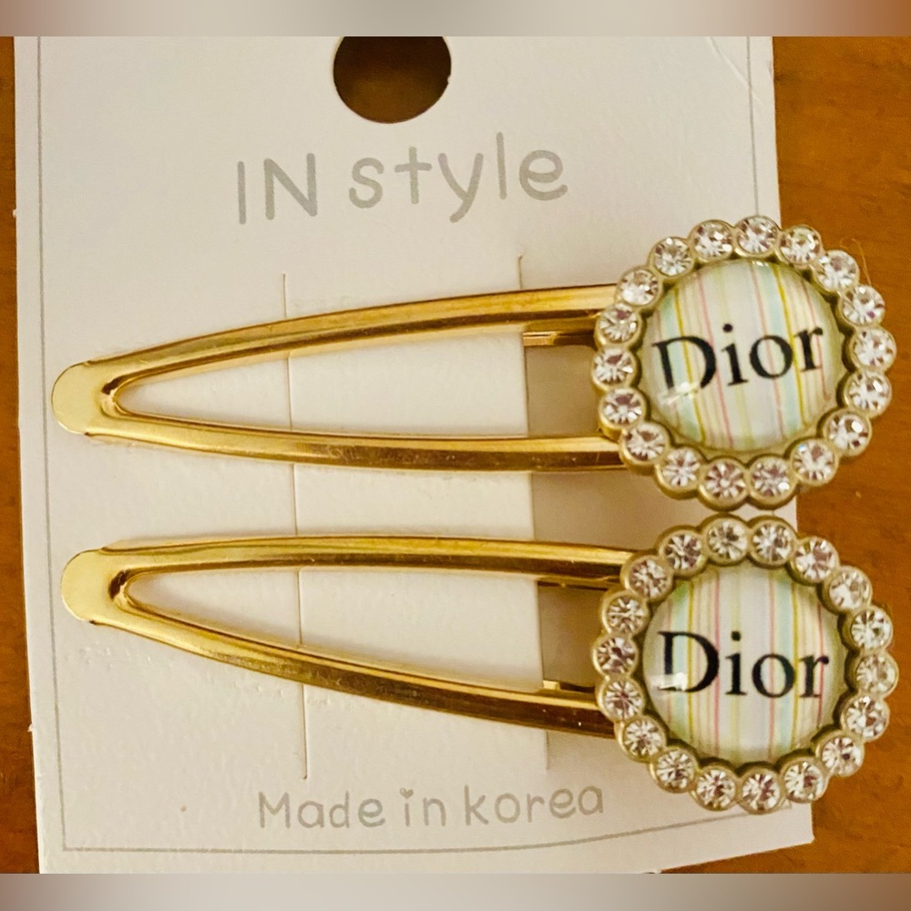 Hair CLIP ONs